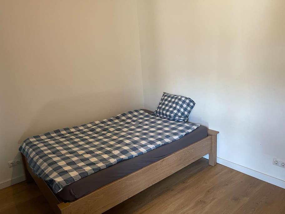 Lovely 1 Private Bedroom With Garden View Rotterdam Eksteriør billede