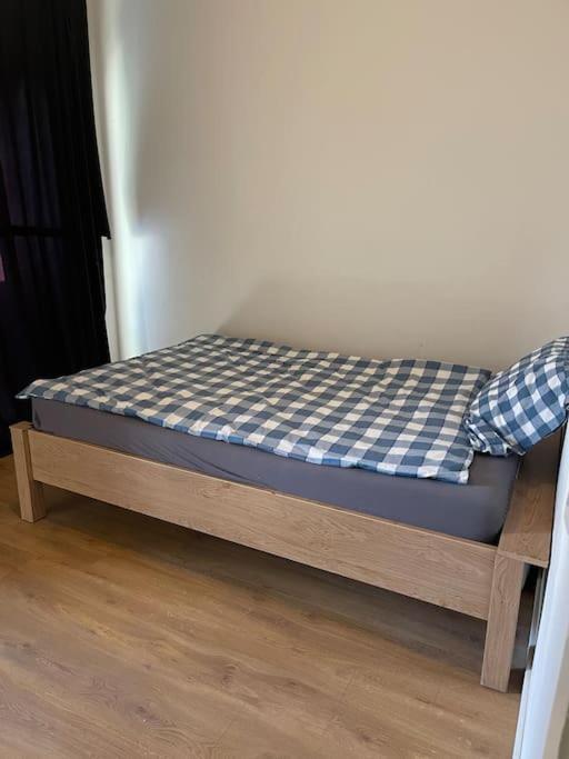 Lovely 1 Private Bedroom With Garden View Rotterdam Eksteriør billede